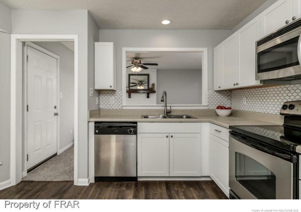 Cozy cottage feel, 5 mins from Ft. Bragg Fayetteville Buitenkant foto